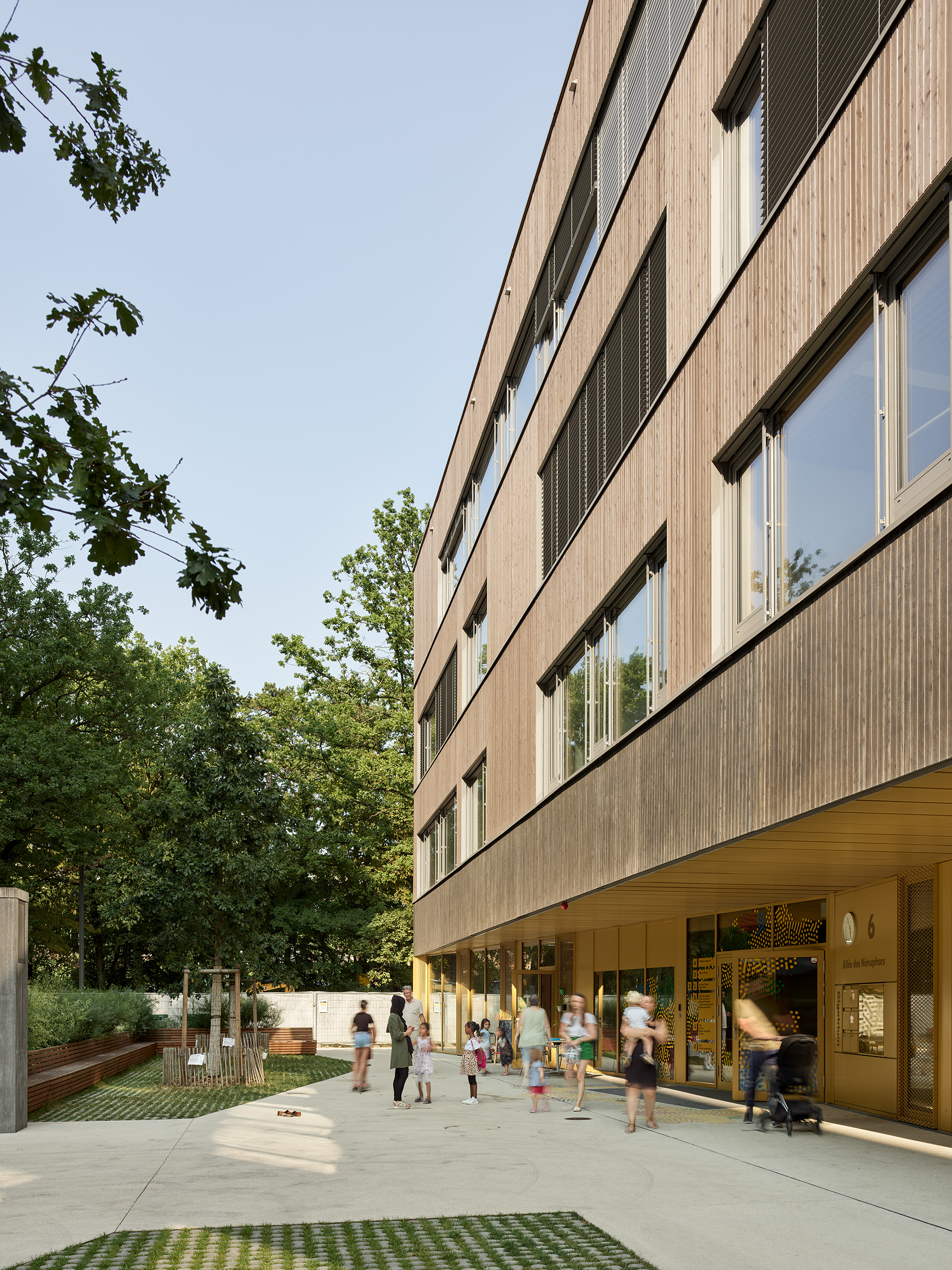 Ahp0090 AIQ4 018100 J2560